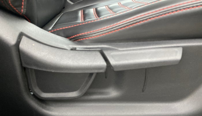 2021 Hyundai Creta SX 1.5 PETROL, Petrol, Manual, 31,449 km, Driver Side Adjustment Panel