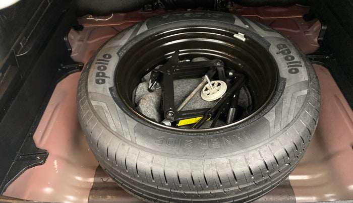 2021 Hyundai Creta SX 1.5 PETROL, Petrol, Manual, 31,449 km, Spare Tyre