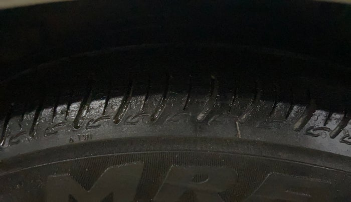 2019 Maruti Celerio VXI, CNG, Manual, 80,411 km, Right Rear Tyre Tread