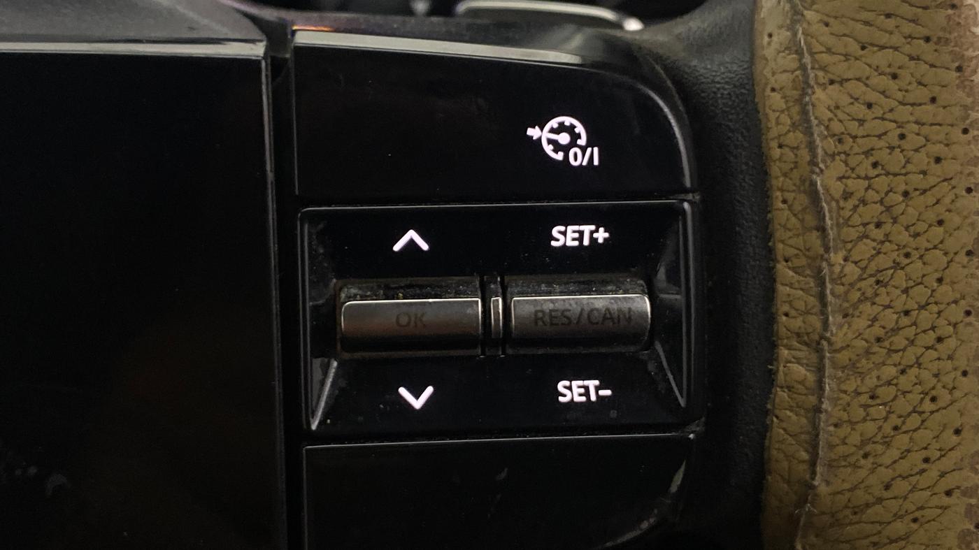 2024 Tata NEXON CREATIVE + AMT 1.5 DIESEL, Diesel, Automatic, 40,392 km, Adaptive Cruise Control