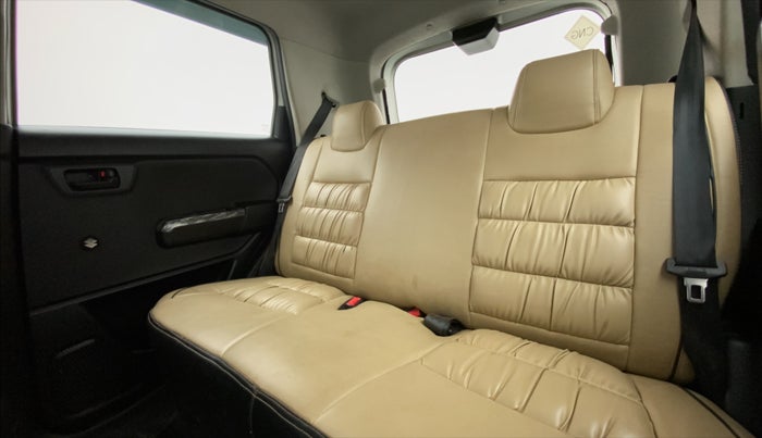 2021 Maruti New Wagon-R LXI CNG 1.0, CNG, Manual, 51,121 km, Right Side Rear Door Cabin