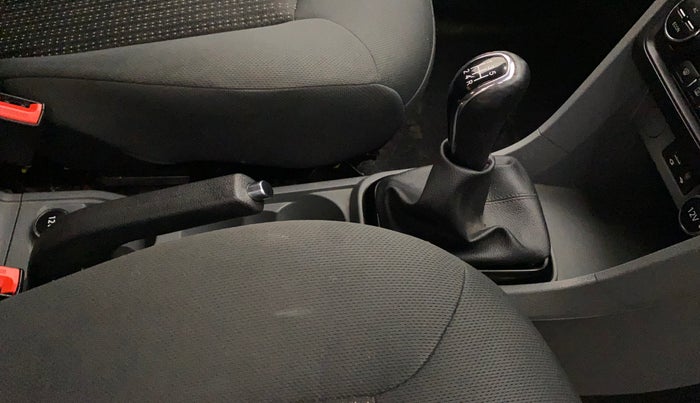 2017 Tata TIGOR XZ (O) PETROL, Petrol, Manual, 41,640 km, Gear lever - Boot Cover minor damage