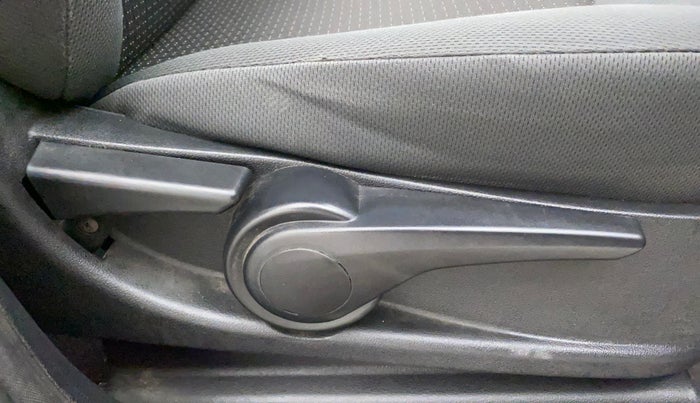 2017 Tata TIGOR XZ (O) PETROL, Petrol, Manual, 41,640 km, Driver Side Adjustment Panel