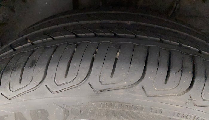 2021 Tata ALTROZ XZ DIESEL, Diesel, Manual, 35,233 km, Right Rear Tyre Tread