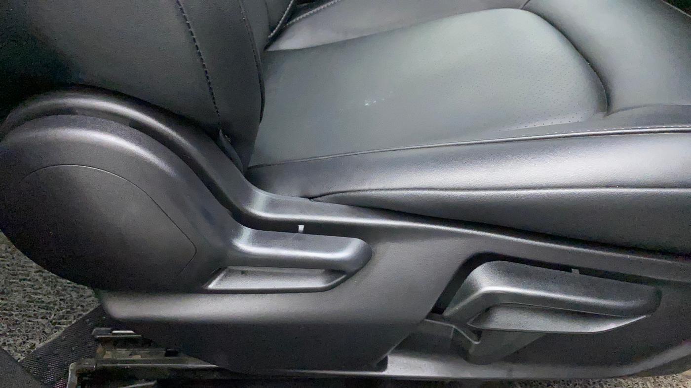 2022 Tata NEXON XZ PLUS PETROL DARK EDITION, Petrol, Manual, 20,477 km, Driver Side Adjustment Panel