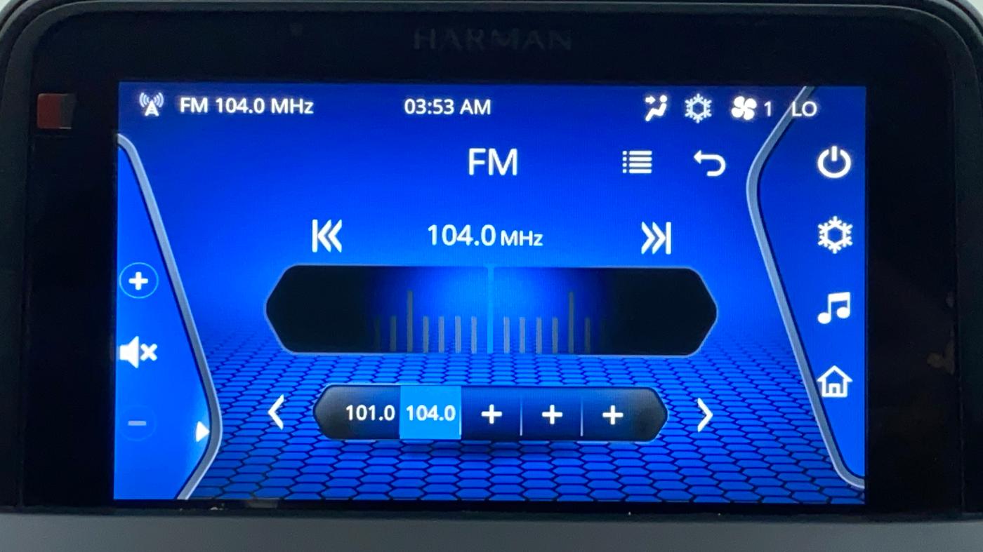 2022 Tata NEXON XZ PLUS PETROL DARK EDITION, Petrol, Manual, 20,477 km, Infotainment System