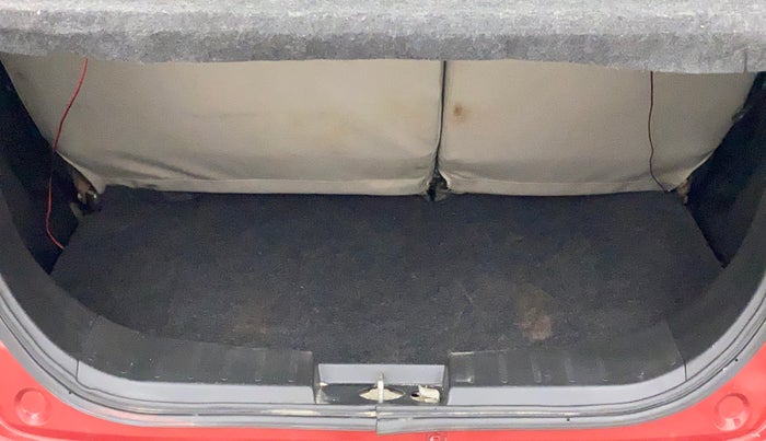 2013 Maruti Wagon R 1.0 VXI, Petrol, Manual, 1,10,391 km, Boot Inside