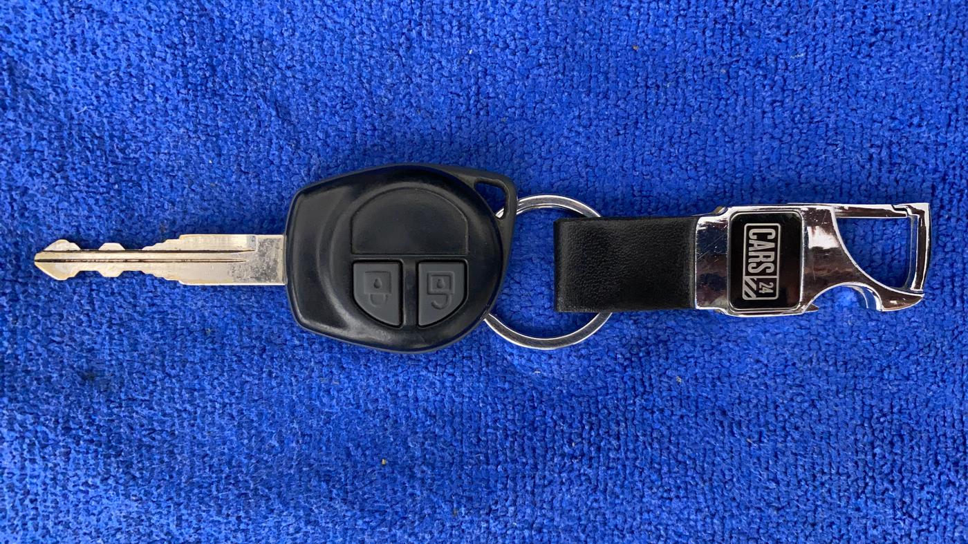 2013 Maruti Wagon R 1.0 VXI, Petrol, Manual, 1,10,391 km, Key Close Up