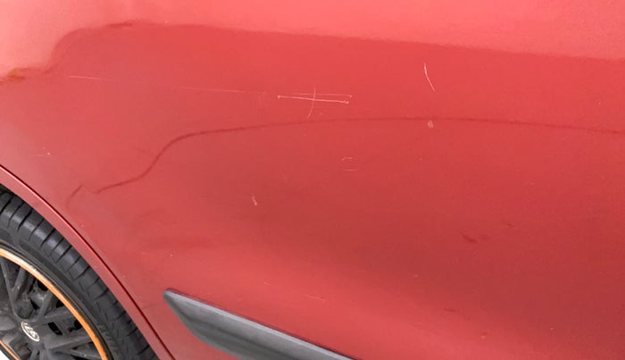 2013 Maruti Wagon R 1.0 VXI, Petrol, Manual, 1,10,391 km, Right rear door - Slightly dented