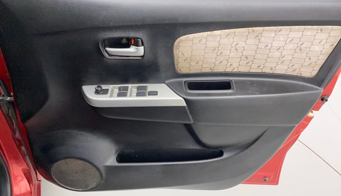 2013 Maruti Wagon R 1.0 VXI, Petrol, Manual, 1,10,391 km, Driver Side Door Panels Control