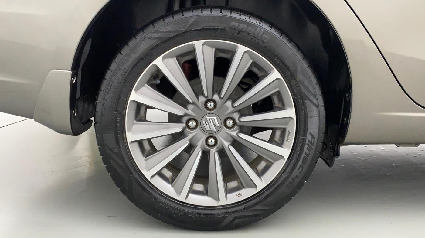 2018 Maruti Ciaz ALPHA 1.5 MT VTVT SHVS, Petrol, Manual, 81,066 km, Right Rear Wheel