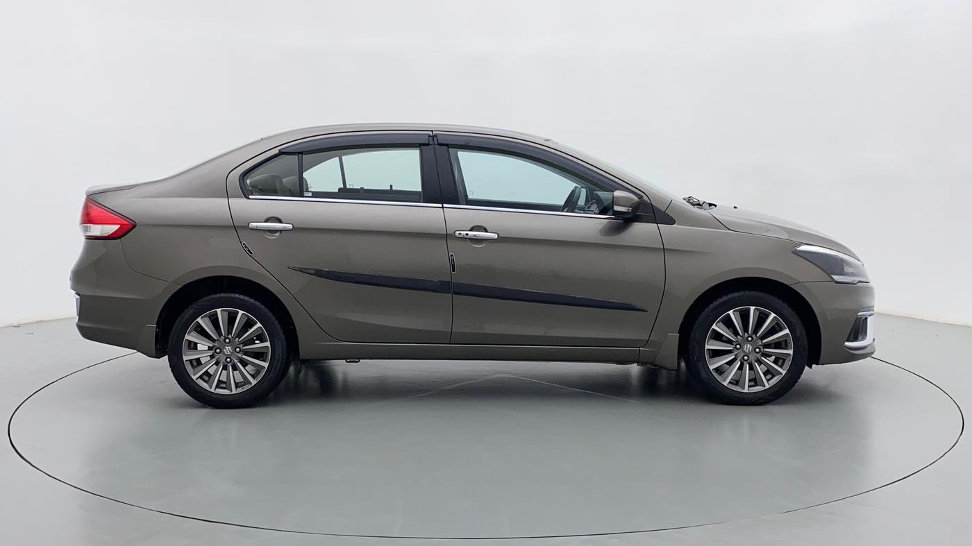 2018 Maruti Ciaz ALPHA 1.5 MT VTVT SHVS, Petrol, Manual, 81,066 km, Right Side