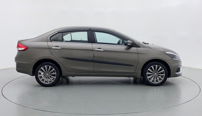 2018 Maruti Ciaz ALPHA 1.5 MT VTVT SHVS, Petrol, Manual, 81,066 km, Right Side