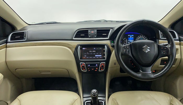 2018 Maruti Ciaz ALPHA 1.5 MT VTVT SHVS, Petrol, Manual, 81,066 km, Dashboard