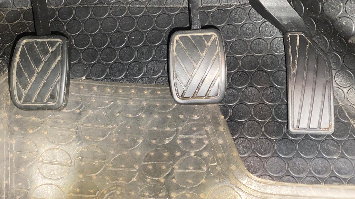 2018 Maruti Ciaz ALPHA 1.5 MT VTVT SHVS, Petrol, Manual, 81,066 km, Pedals