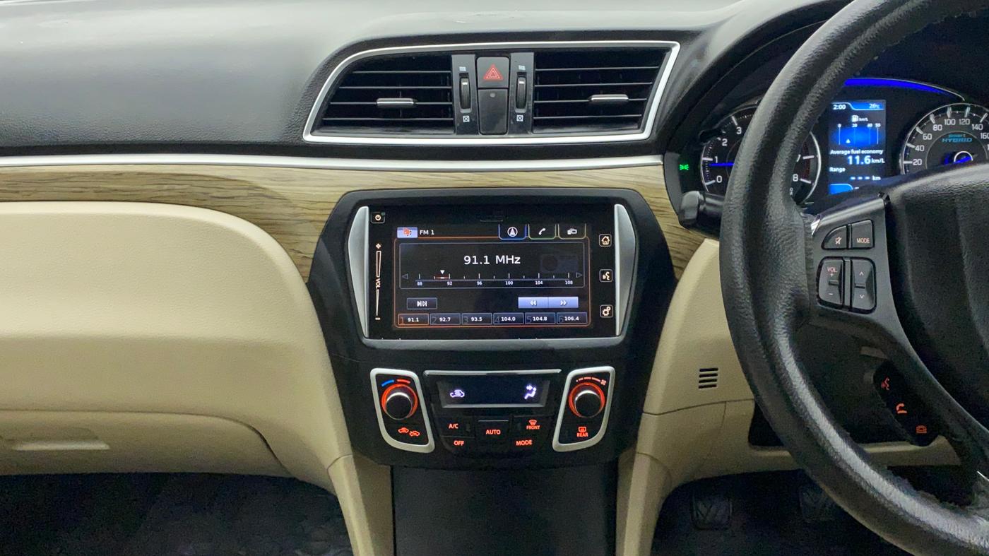 2018 Maruti Ciaz ALPHA 1.5 MT VTVT SHVS, Petrol, Manual, 81,066 km, Air Conditioner