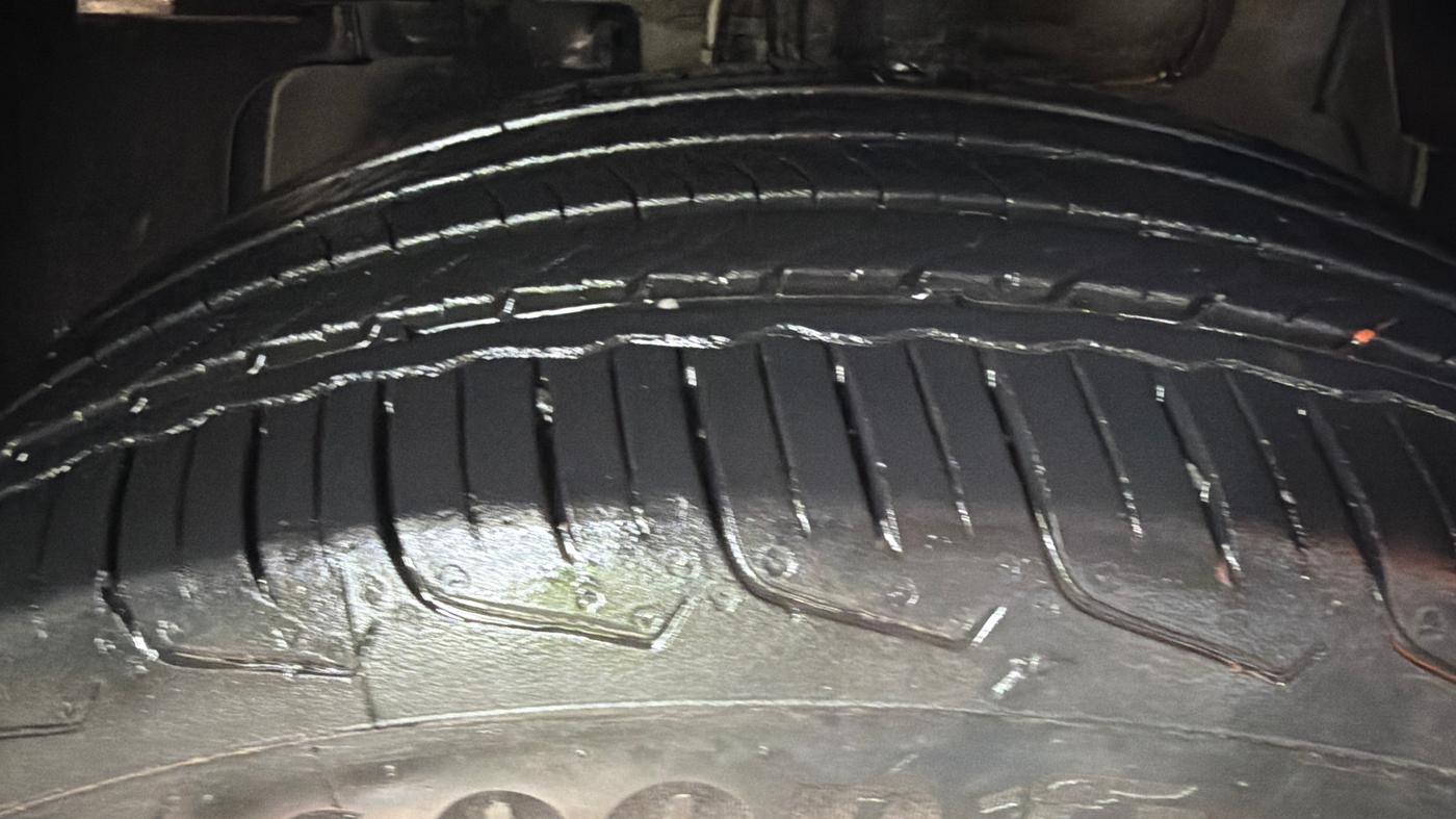 2025 Tata NEXON Pure Plus (S) 1.2 Petrol 6AMT, Petrol, Automatic, 7,502 km, Left Front Tyre Tread