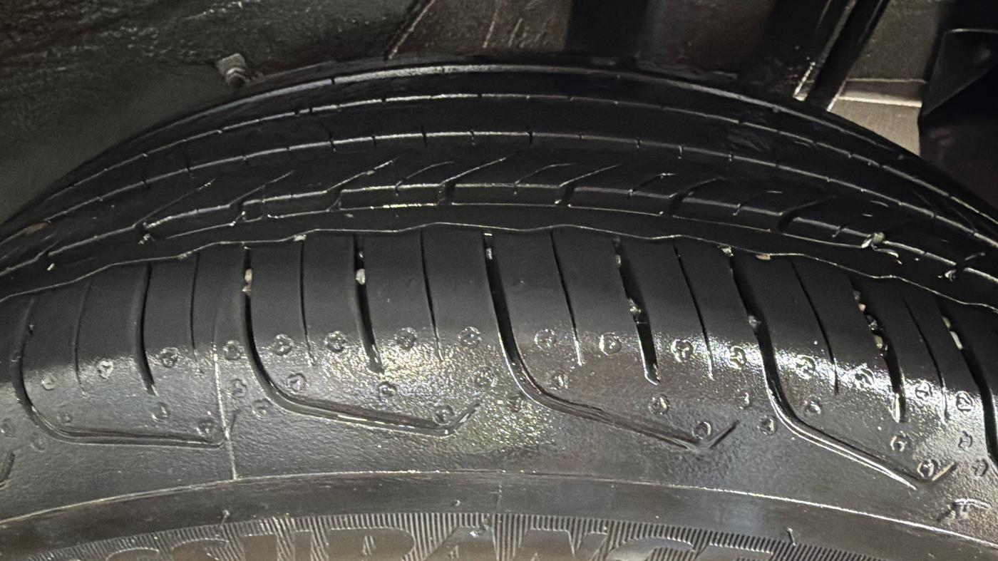 2025 Tata NEXON Pure Plus (S) 1.2 Petrol 6AMT, Petrol, Automatic, 7,502 km, Left Rear Tyre Tread