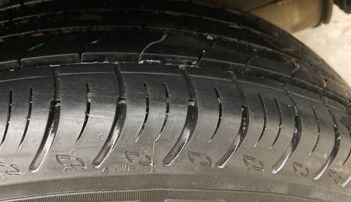 2025 Nissan MAGNITE Acenta B4D 1.0 Petrol MT, Petrol, Manual, 15,265 km, Left Rear Tyre Tread