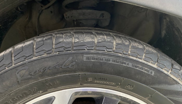 2021 Hyundai Creta SX (O) AT 1.5 DIESEL, Diesel, Automatic, 1,00,442 km, Right Front Tyre Tread