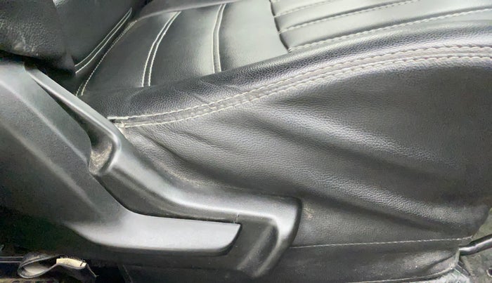 2017 Maruti Baleno DELTA PETROL 1.2, Petrol, Manual, 1,10,810 km, Driver Side Adjustment Panel