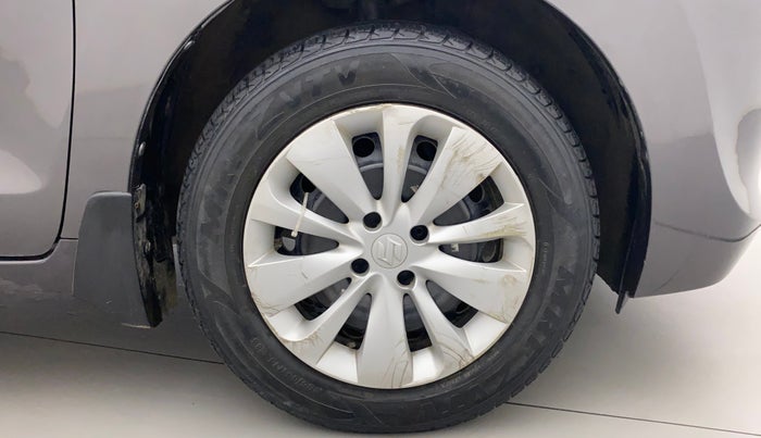 2017 Maruti Baleno DELTA PETROL 1.2, Petrol, Manual, 1,10,810 km, Right Front Wheel