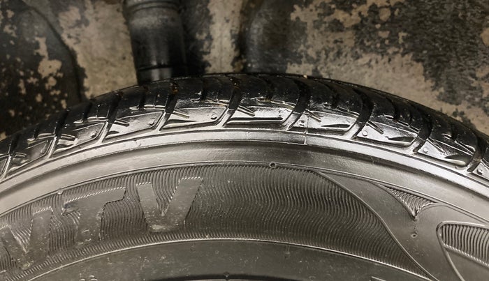 2019 Maruti New Wagon-R ZXI 1.2 AMT, Petrol, Automatic, 42,228 km, Right Rear Tyre Tread