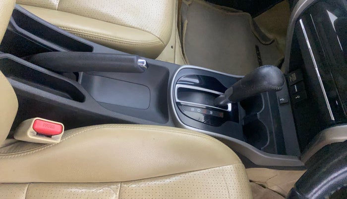 2017 Honda City 1.5L I-VTEC VX CVT, Petrol, Automatic, 77,562 km, Gear Lever