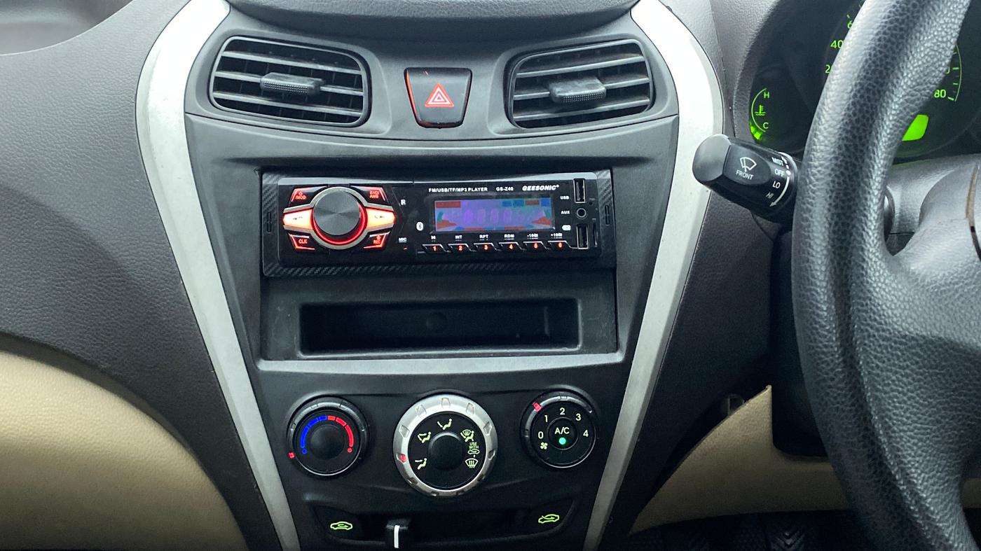 2016 Hyundai Eon ERA PLUS, Petrol, Manual, 52,046 km, Air Conditioner