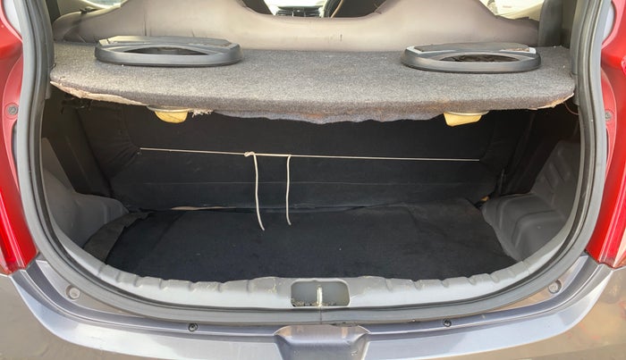 2016 Hyundai Eon ERA +, Petrol, Manual, 55,303 km, Boot Inside