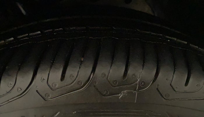 2018 Ford FREESTYLE TITANIUM 1.5 DIESEL, Diesel, Manual, 42,225 km, Left Rear Tyre Tread