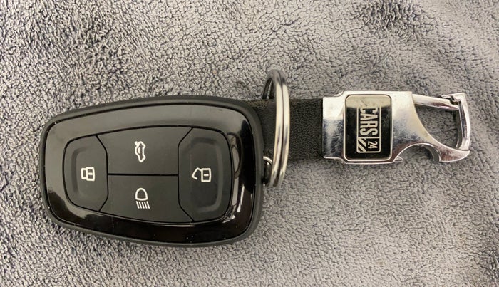 2022 Tata NEXON XZ PLUS (PREMIUM) PETROL, Petrol, Manual, 2,997 km, Key Close Up