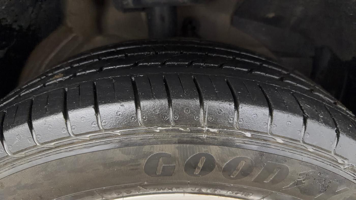 2019 MG HECTOR SUPER 1.5 PETROL, Petrol, Manual, 37,080 km, Right Front Tyre Tread