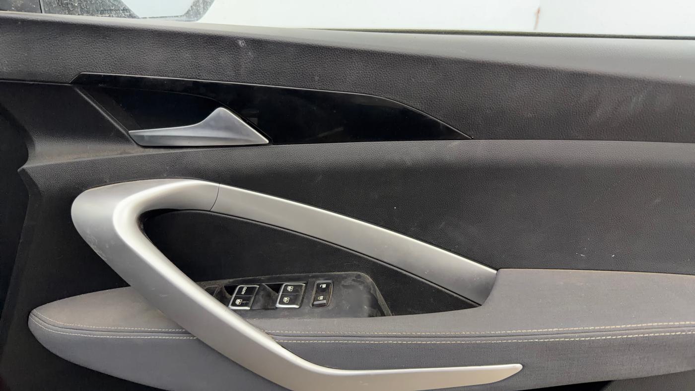 2019 MG HECTOR SUPER 1.5 PETROL, Petrol, Manual, 37,080 km, Driver Side Door Panels Control