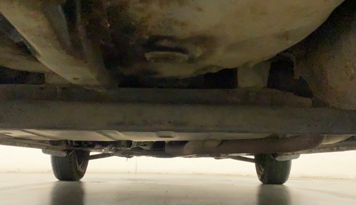 2013 Hyundai i20 MAGNA (O) 1.2, CNG, Manual, 59,000 km, Rear Underbody