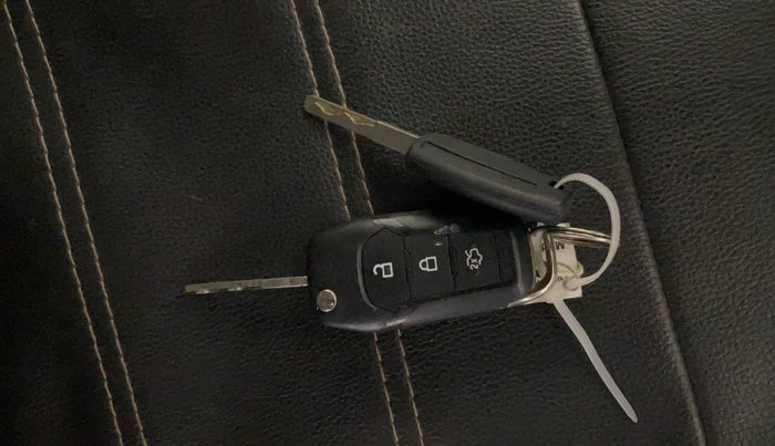 2018 Ford New Figo TREND 1.2 PETROL, CNG, Manual, 33,316 km, Key Close Up