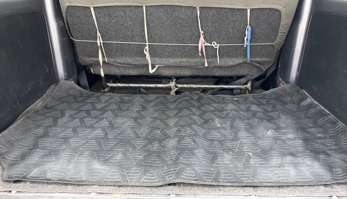 2019 Maruti Eeco 5 STR WITH AC PLUSHTR, Petrol, Manual, 56,639 km, Boot Inside