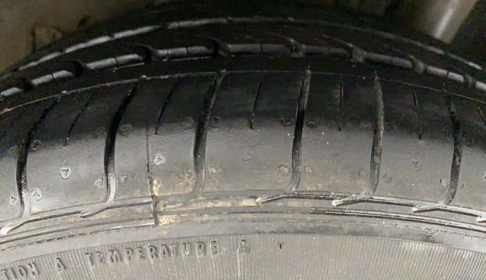 2021 Ford FREESTYLE TITANIUM + 1.2 TI-VCT, Petrol, Manual, 14,058 km, Left Rear Tyre Tread