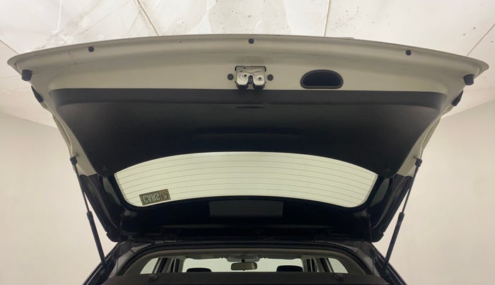 2018 Hyundai Creta SX PLUS 1.6 PETROL DUAL TONE, Petrol, Manual, 50,896 km, Boot Door Open