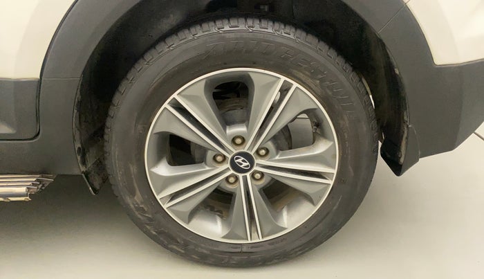 2018 Hyundai Creta SX PLUS 1.6 PETROL DUAL TONE, Petrol, Manual, 50,896 km, Left Rear Wheel
