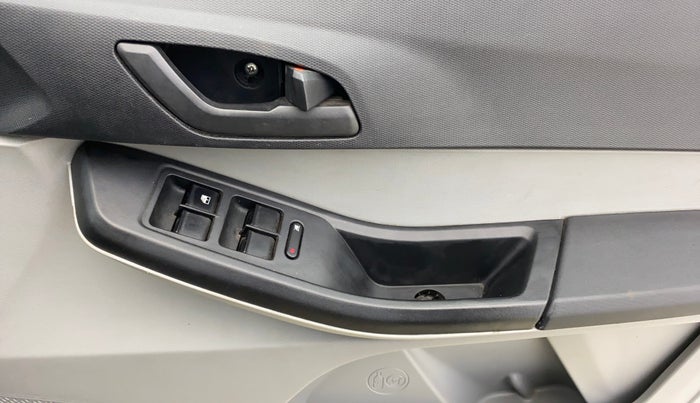 2021 Tata Tiago XZA PETROL, Petrol, Automatic, 44,530 km, Driver Side Door Panels Control