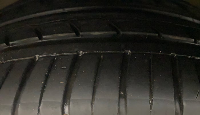 2018 Maruti Baleno ALPHA CVT PETROL 1.2, Petrol, Automatic, 78,638 km, Left Front Tyre Tread