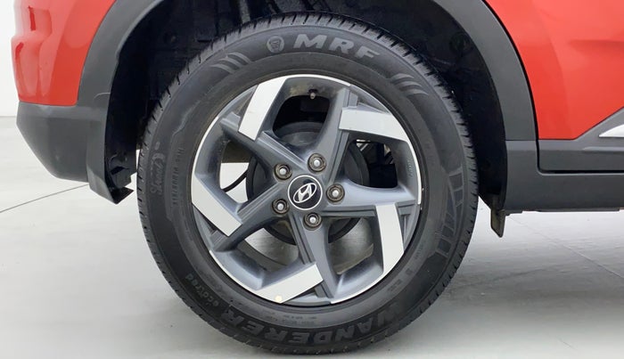 2020 Hyundai VENUE SX 1.0 TURBO, Petrol, Manual, 23,358 km, Right Rear Wheel
