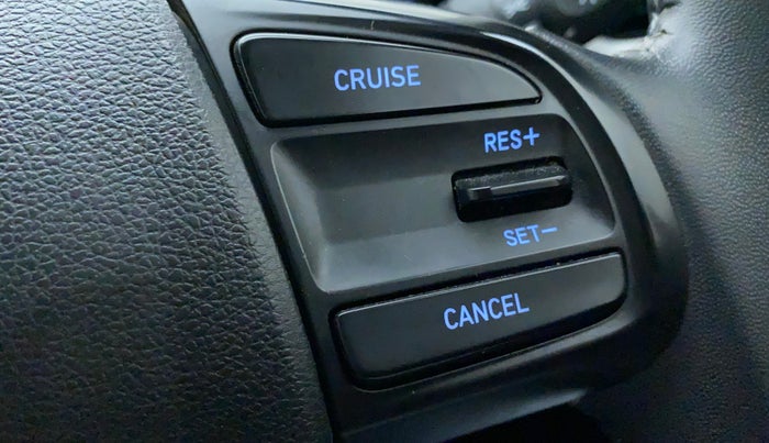 2020 Hyundai VENUE SX 1.0 TURBO, Petrol, Manual, 23,358 km, Adaptive Cruise Control