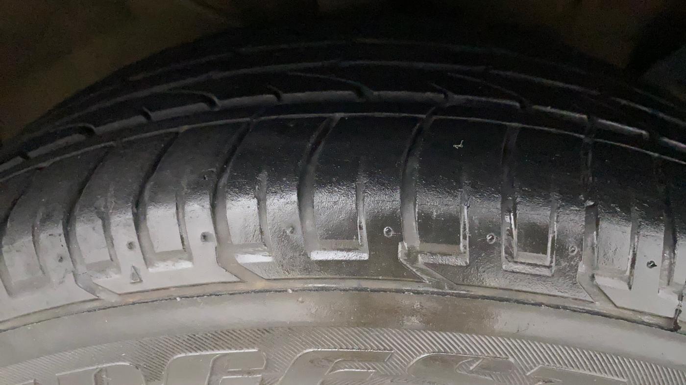 2017 Hyundai Creta SX (O) 1.6 DIESEL, Diesel, Manual, 96,231 km, Right Front Tyre Tread