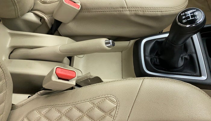2021 Maruti Dzire ZXI, Petrol, Manual, 54,964 km, Gear Lever