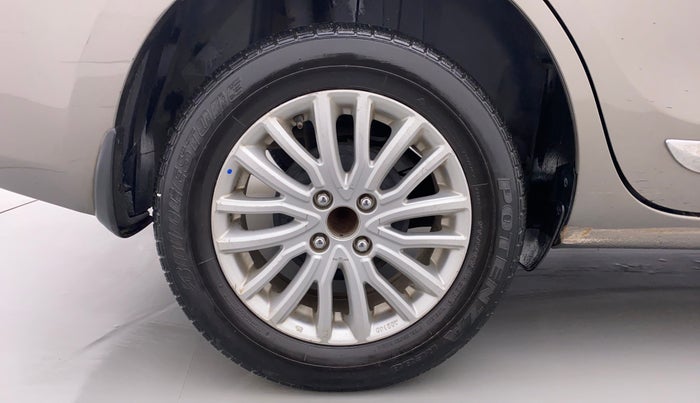 2021 Maruti Dzire ZXI, Petrol, Manual, 54,964 km, Right Rear Wheel