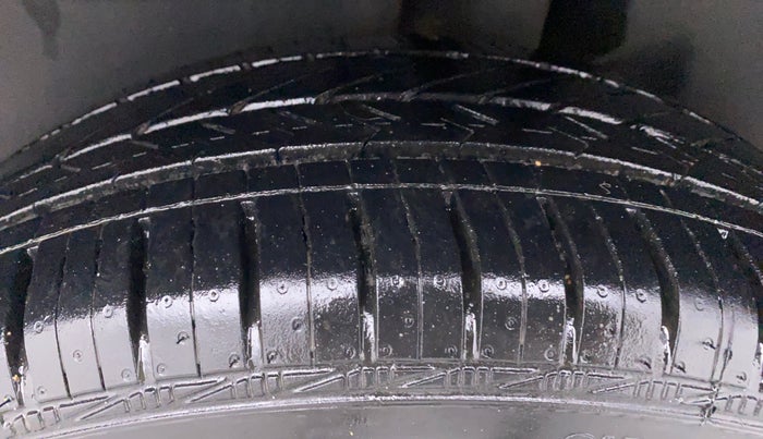 2021 Maruti Dzire ZXI, Petrol, Manual, 54,964 km, Left Rear Tyre Tread