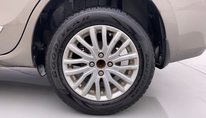 2021 Maruti Dzire ZXI, Petrol, Manual, 54,964 km, Left Rear Wheel