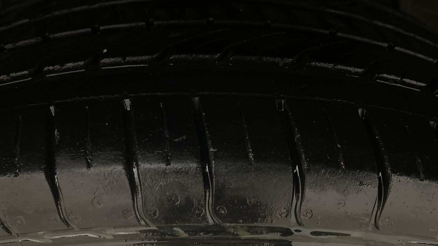 2018 Tata NEXON XM PETROL, Petrol, Manual, 71,164 km, Left Front Tyre Tread